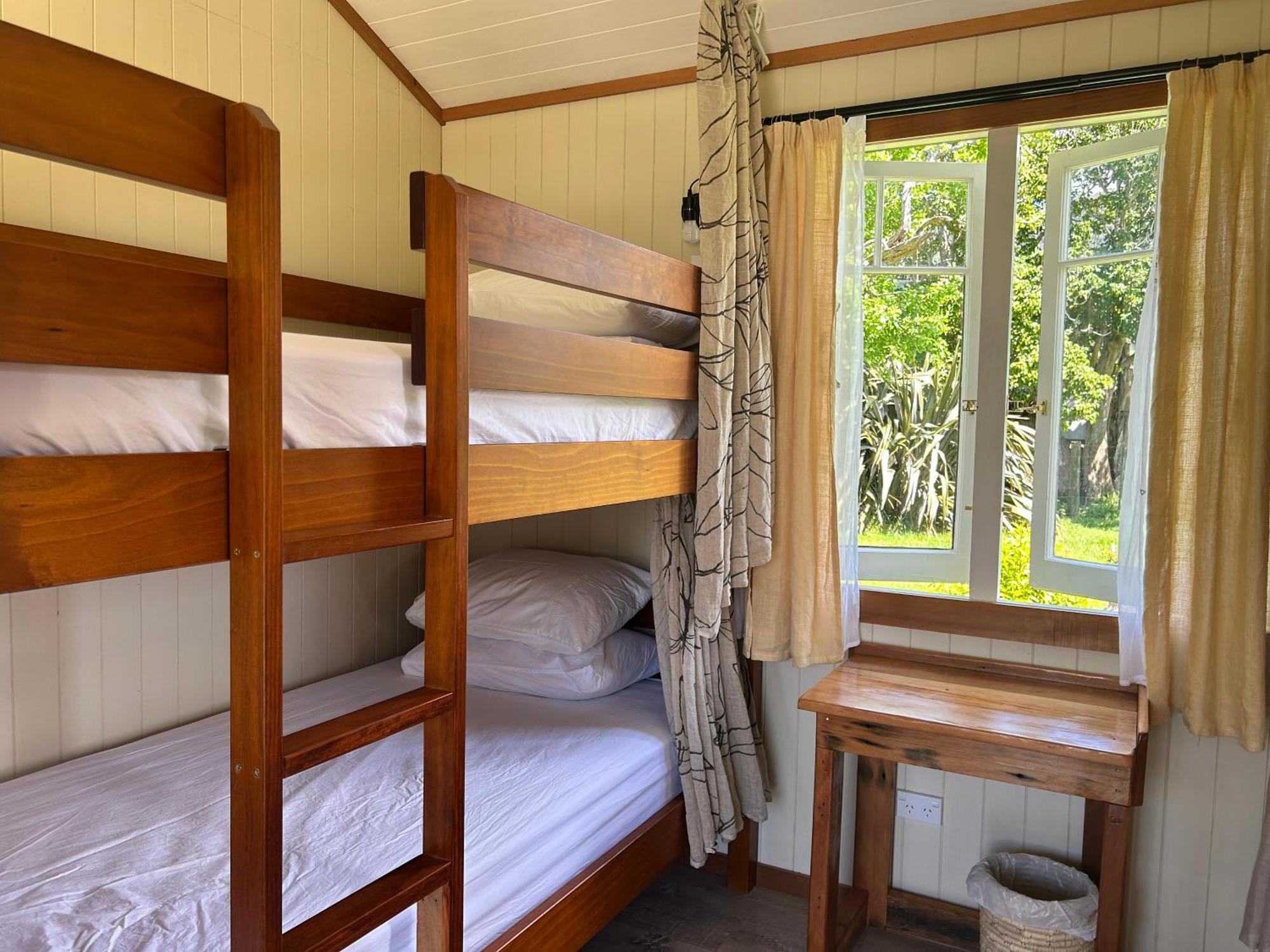 Hotel Wisteria Way à Opononi Extérieur photo